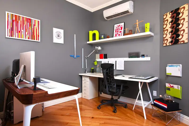 The right home office furniture can mean the difference between top-notch work and humdrum mediocrity.